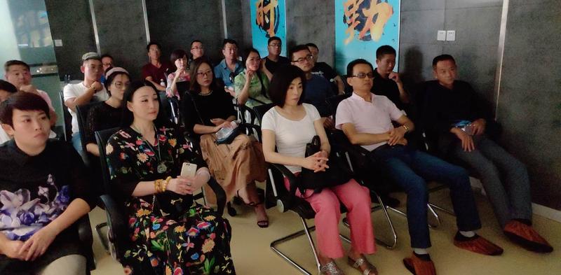 震业汇痛风干预中心加盟分享会4.jpg
