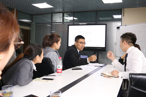 震业集团商学院培训会及2019财年战略启动会游戏2.png